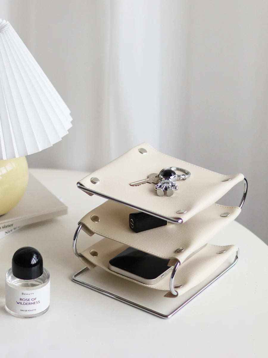 Organizador de Mesa Nórdico em Ferro e Couro