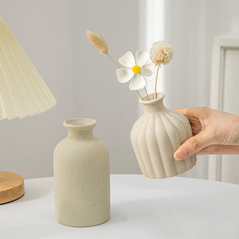 Vaso Verona – Vaso Decorativo Retrô em Cerâmica