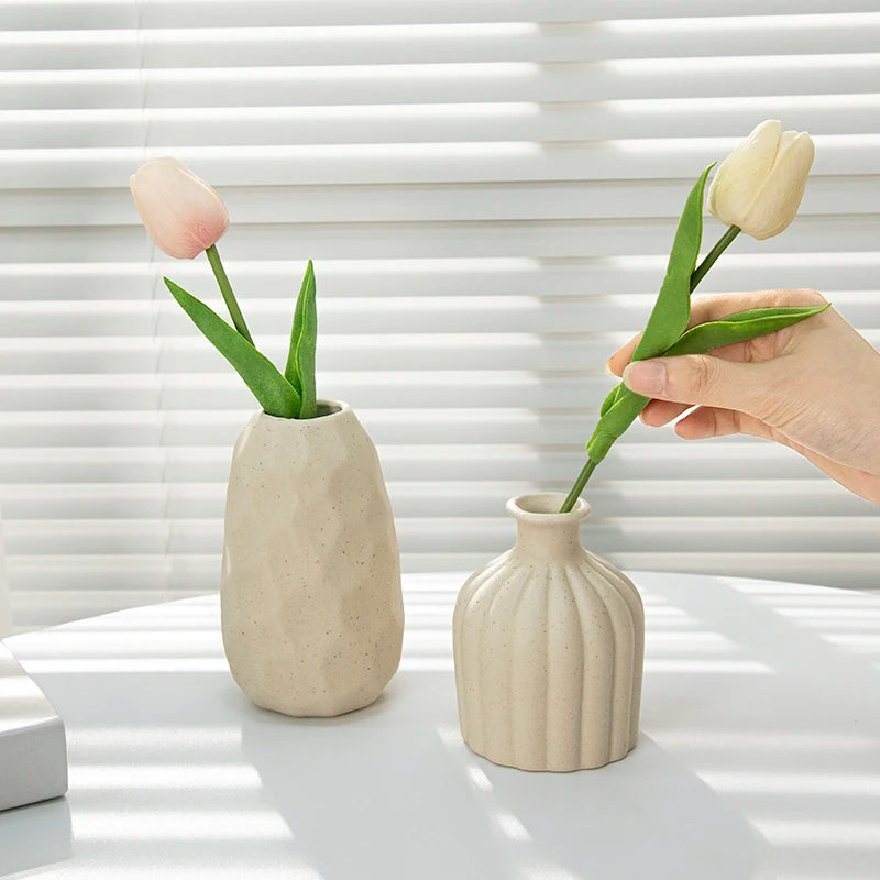 Vaso Verona – Vaso Decorativo Retrô em Cerâmica