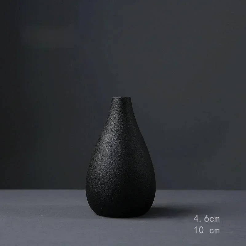 Kuro Hana™ – Vaso de Cerâmica Preto Estilo Japonês