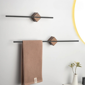 LuxWood Inox – Toalheiro de Parede com Acabamento em Nogueira