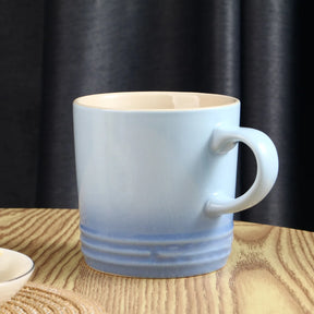 Caneca Macaron Glow – Caneca de Cerâmica Colorida 350ml com Degradê Estilo Macaron