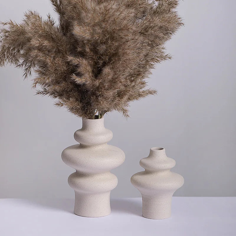 Spiralis™ – Vaso de Cerâmica Branco com Design Espiral