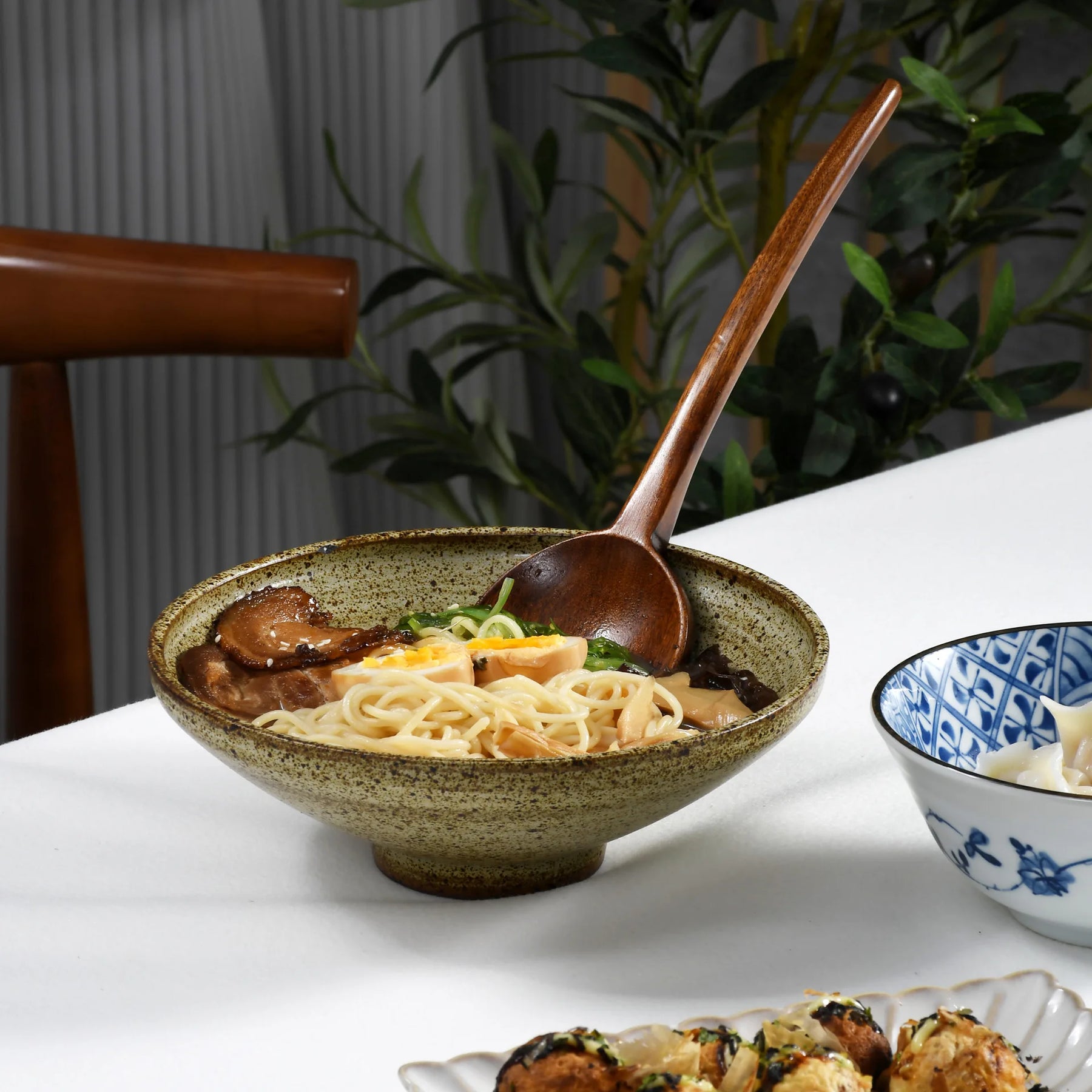 Hinoki™ – Colher Japonesa de Madeira com Cabo Longo